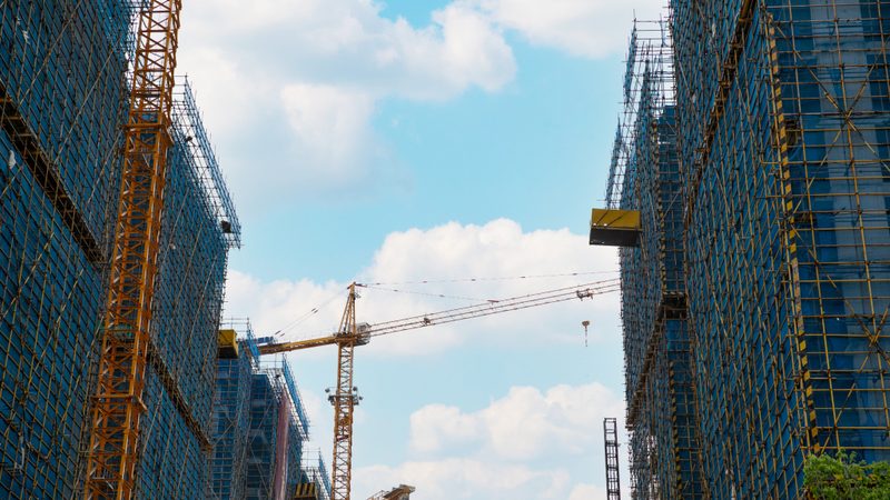 公路施工总承包资质办理关键要素及规避常见误区
